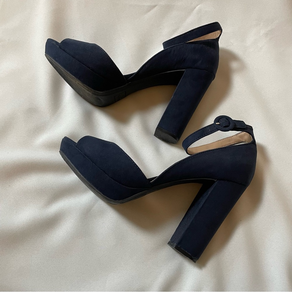 American Rag Cie Women's Blue Ankle Strap Heels Size 9.5